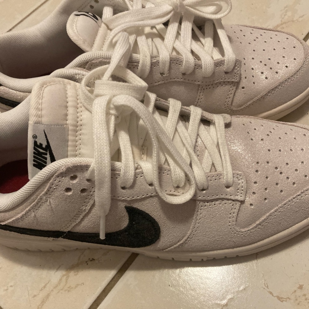 Nike Dunks - women’s size 9.5 - ✨ sparkle ✨